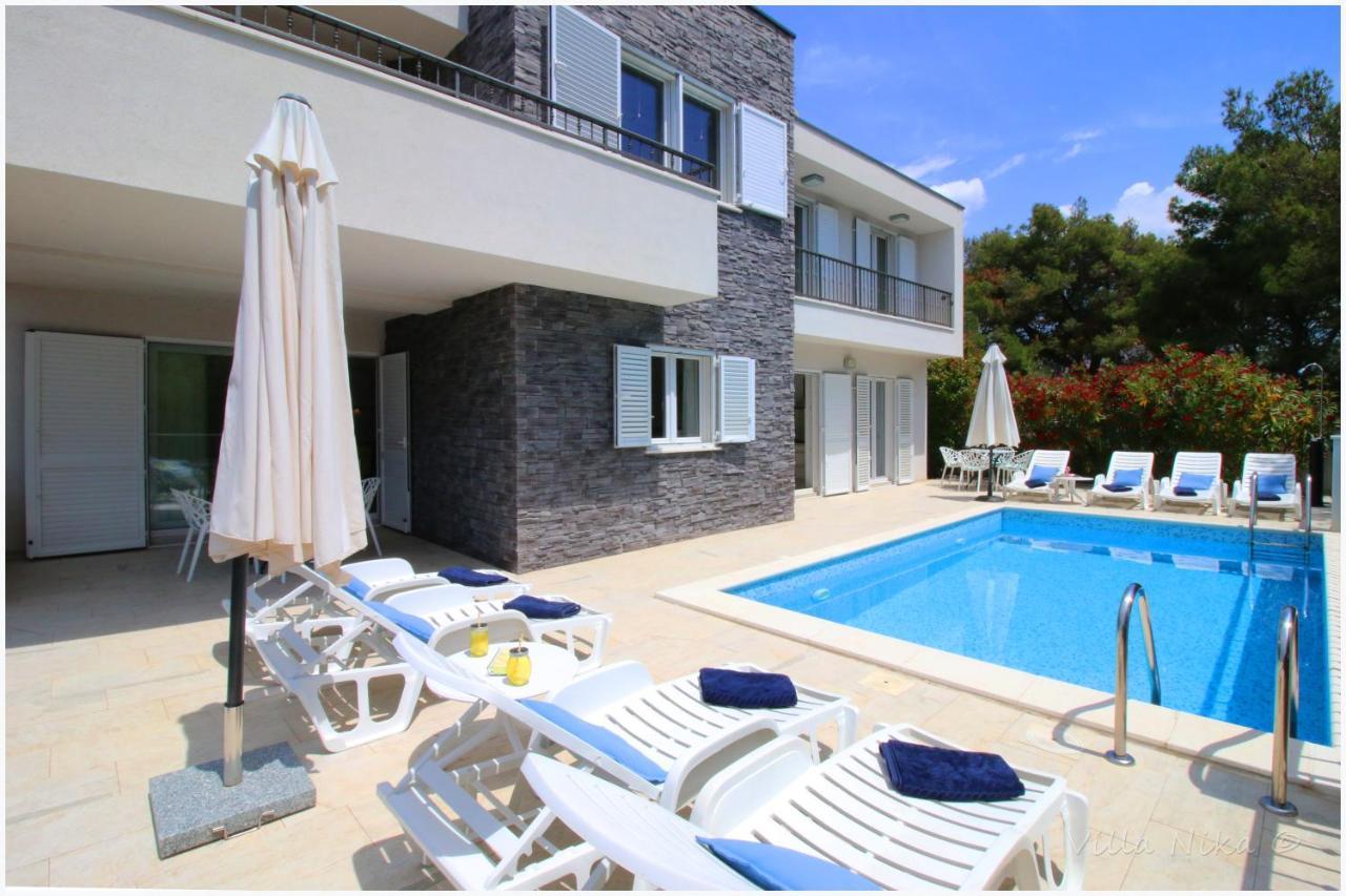 Apartments Nika Primosten Luaran gambar